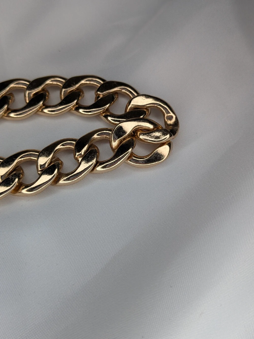 Gold Tone Chunky Chain Bracelet Curb Link Statement Adjustable Extension Bead